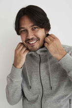 Carica l&#39;immagine nel visualizzatore di Gallery, Jacke in schwerer Qualität in Grau, Fairtrade
