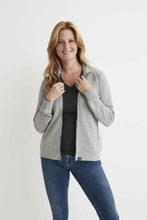 Load image into Gallery viewer, Damen Jacke in schwerer Qualität in Grau, Fairtrade
