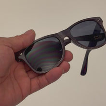 Laden und Abspielen von Videos im Galerie-Viewer, Sonnenbrille 0512 Holzeffekt Anthrazit UV400
