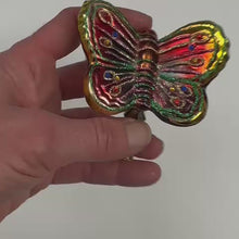 Load and play video in Gallery viewer, Weihnachts &quot;Kugel&quot; Schmetterling farbig
