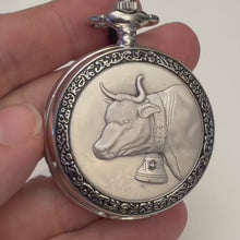 Laden und Abspielen von Videos im Galerie-Viewer, Taschenuhr "Kuh" mit Kette P-28, Swiss Made
