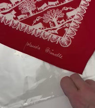 Carica e avvia il video nel visualizzatore di galleria, Nikki Silk, silhouette
