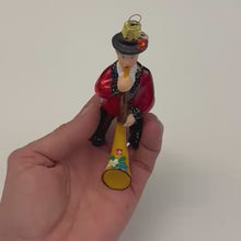 Carica e avvia il video nel visualizzatore di galleria, Weihnachts &quot;Kugel&quot; Schweizer Alphornbläser
