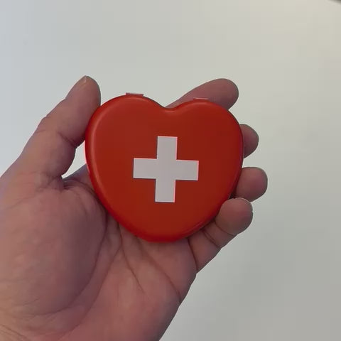 Reise Nähset mit Schweizerkreuz