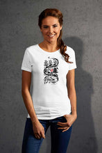 Charger l&#39;image dans la galerie, Promo T-Shirt Women Weiss Scherenschnitt Alpläbä
