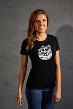 Lade das Bild in den Galerie-Viewer, Promo T-Shirt Schwarz Women Scherenschnitt Alpenleben
