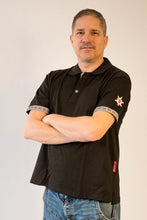 Lade das Bild in den Galerie-Viewer, Edelweiss Polo-Shirt Schwarz.
