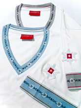 Carica l&#39;immagine nel visualizzatore di Gallery, Edelweiss T-Shirt Weiss V-Ausschnitt.
